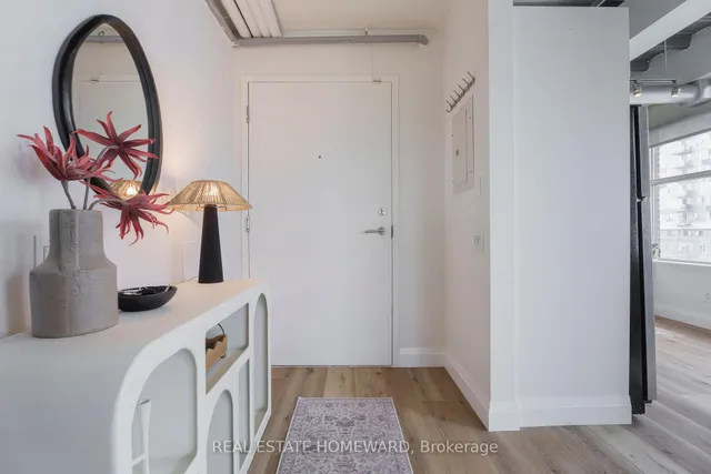 Additional image 4 of 736 Dundas St Unit 607