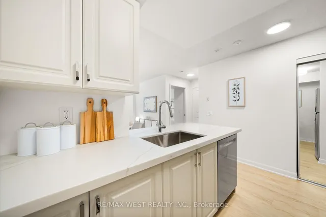 Additional image 6 of 4978 Yonge St Unit 1912