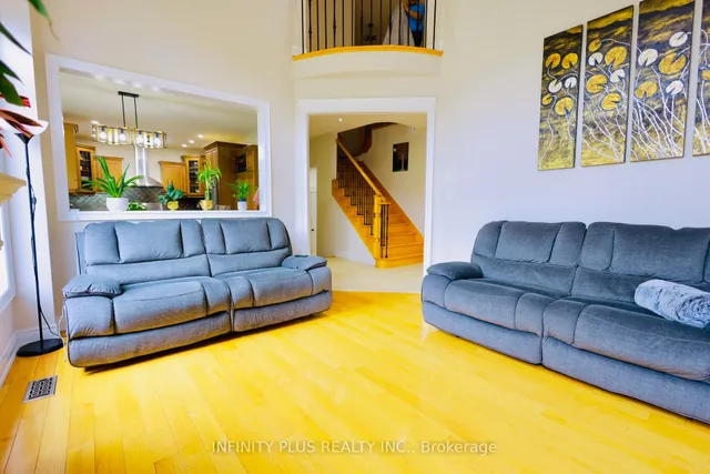 Additional image 7 of 3 Lacoste Blvd