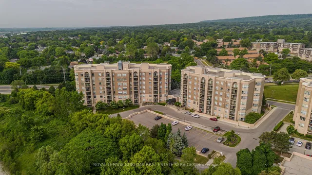 Additional image 43 of 2085 Amherst Heights Dr Unit 401