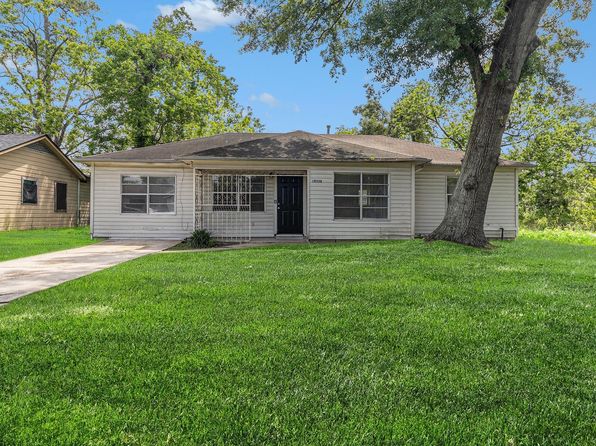 Property image for 10338 Castleton St, Houston, TX 77016