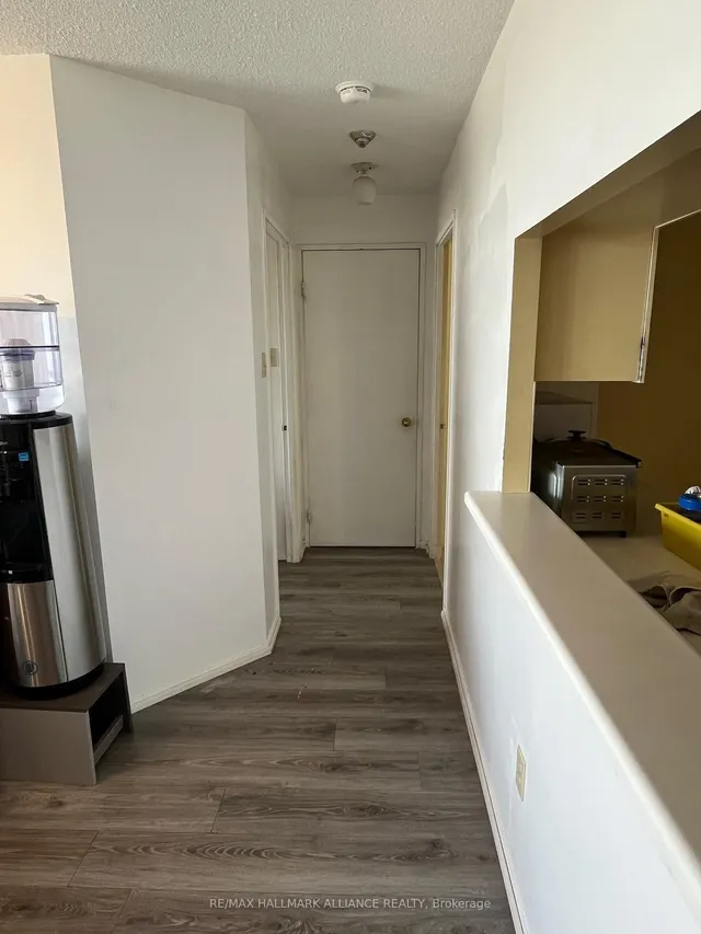 Additional image 9 of 4205 Shipp Dr Unit 2008