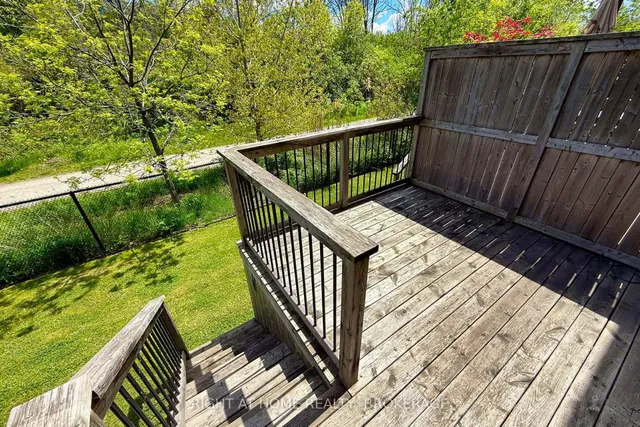 Additional image 37 of 71 Southshore Cres