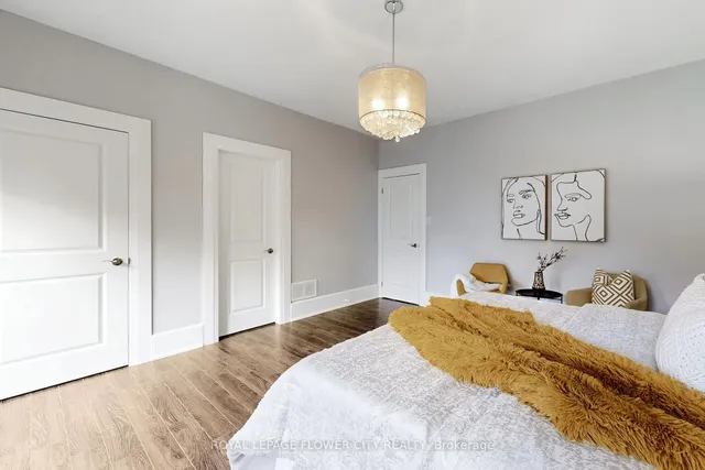 Additional image 16 of 8 Furnival Rd