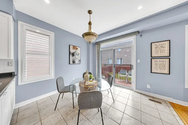 Additional image 10 of 66 Moreau Tr