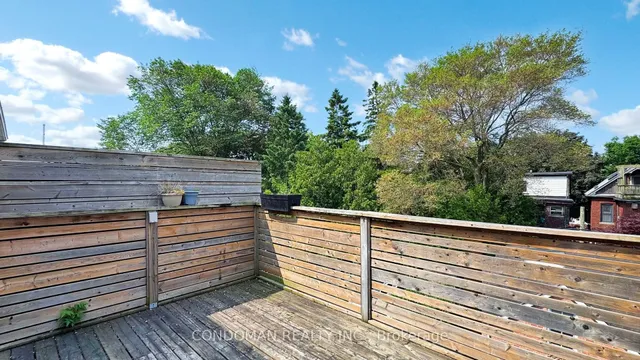 Additional image 28 of 32 De Grassi St