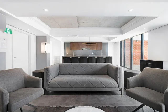 Additional image 24 of 57 Brock Ave