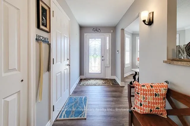 Additional image 12 of 146 Highbury Dr