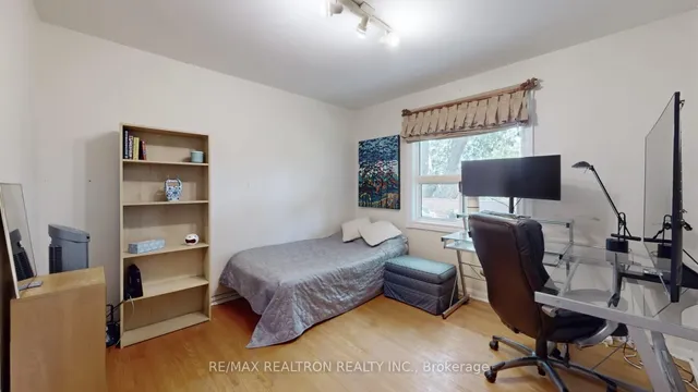 Additional image 13 of 77 Margaret Ave