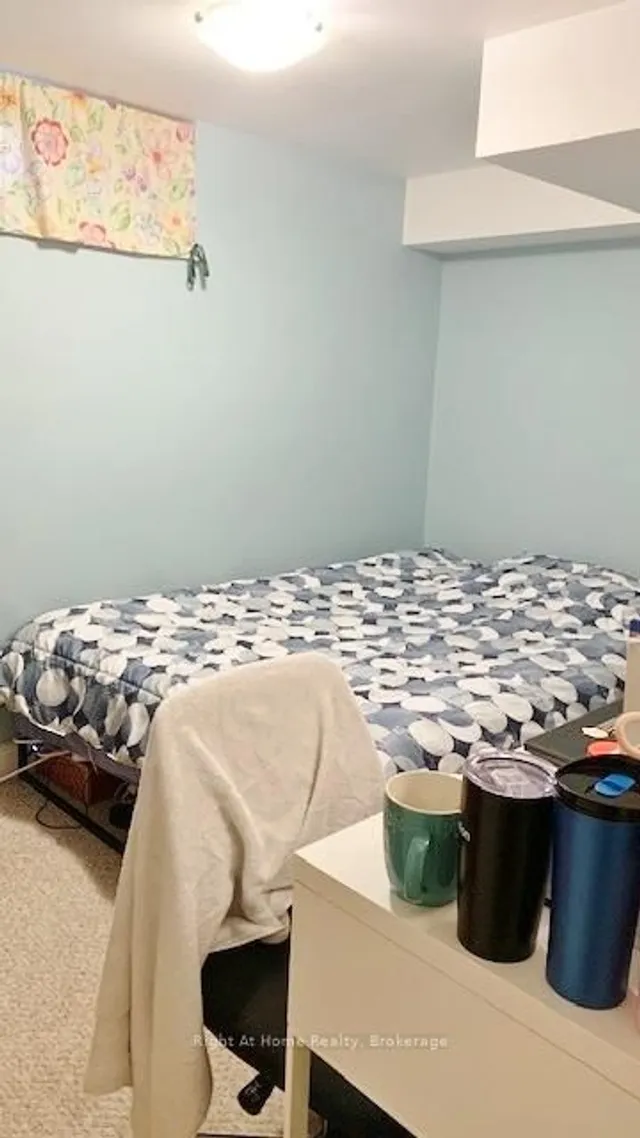 Additional image 20 of 125 Gary Ave