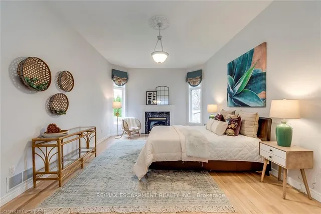 Additional image 24 of 39 Thoroughbred Blvd