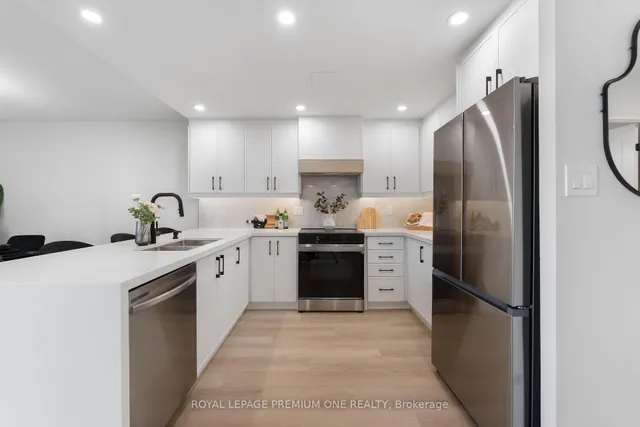 Additional image 6 of 60 Southport St Unit 608