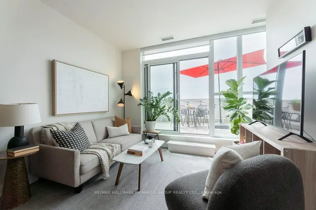 Additional image 6 of 2301 Danforth Ave Unit 807