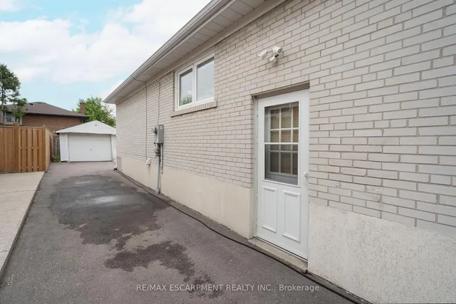 Additional image 21 of 1496 Tyneburn Cres