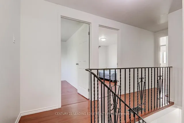 Additional image 17 of 64 Alexmuir Blvd