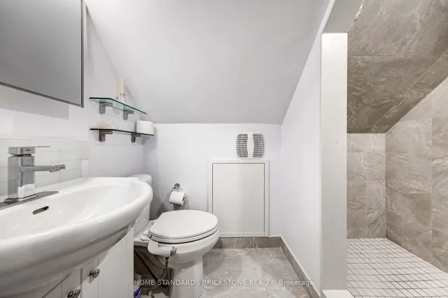 Additional image 21 of 140 Walter Ave