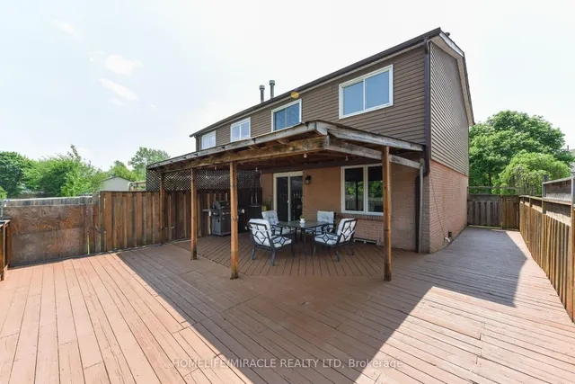 Additional image 38 of 282 Royal Salisbury Way