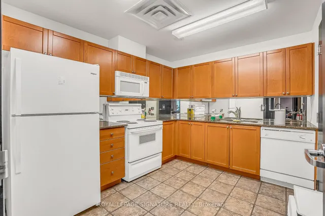 Additional image 37 of 188 Doris Ave Unit 802