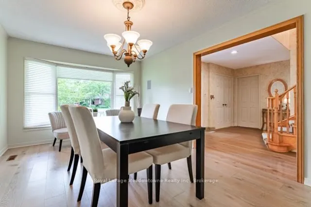 Additional image 9 of 690 Robertson Cres