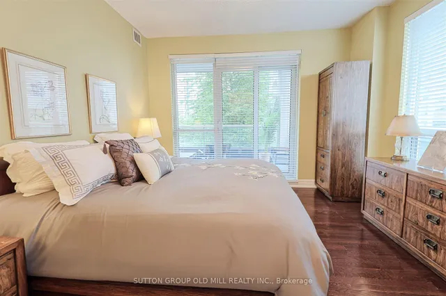 Additional image 9 of 2087 Lake Shore Blvd Unit 305