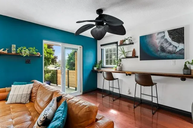 Additional image 21 of 90 Waterford Cres