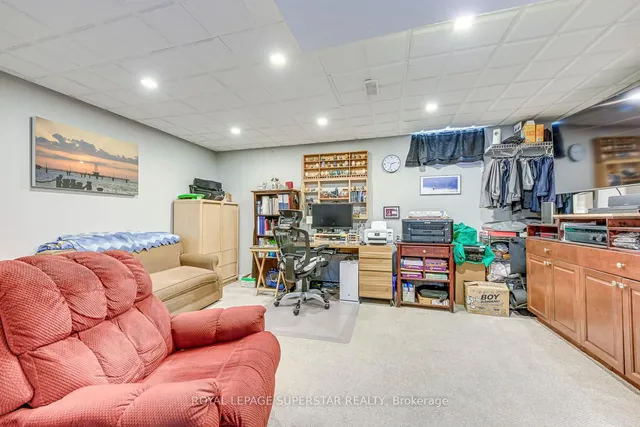 Additional image 28 of 1809 Upper Wentworth St Unit 17