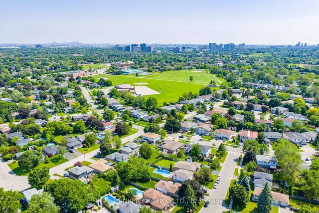 Additional image 41 of 34 Greenbriar Rd