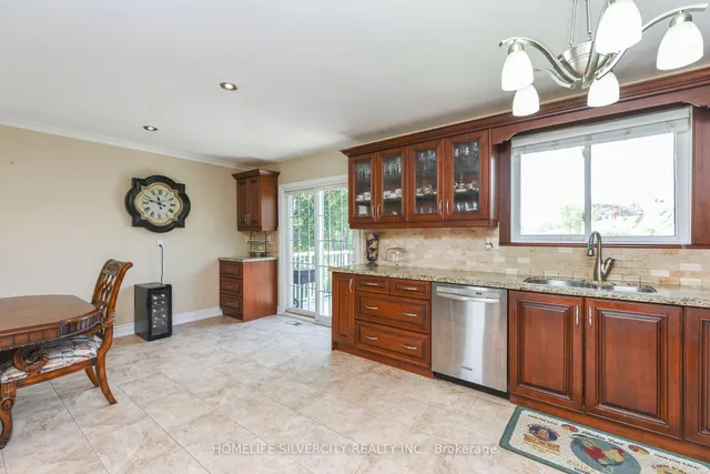 Additional image 13 of 7506 Middleshire Rd