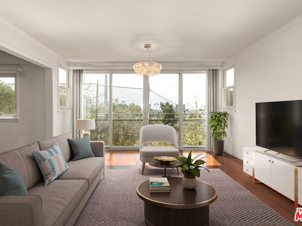 289 S Barrington Ave #A307, Los Angeles, CA 90049