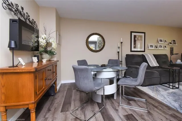 Additional image 10 of 101 Highbury Dr