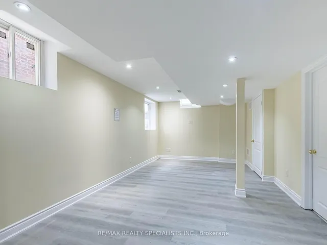 Additional image 40 of 18 Seed Crt