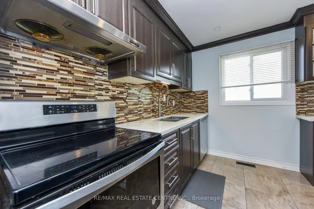 Additional image 6 of 105 Hansen Rd Unit 81