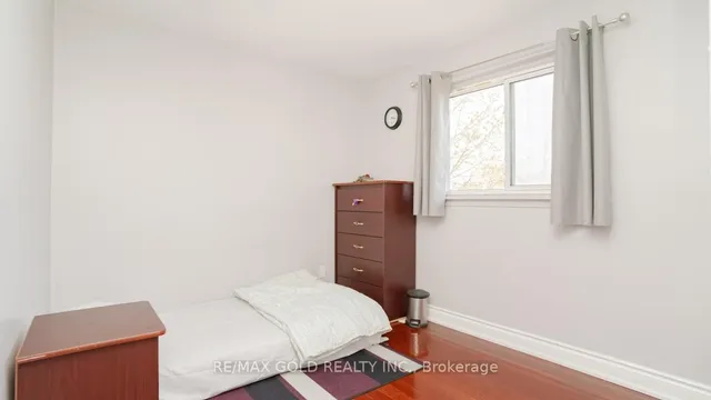 Additional image 23 of 44 DUNBLAINE Cres