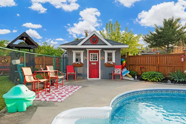 Additional image 41 of 43 Evergreen Ave