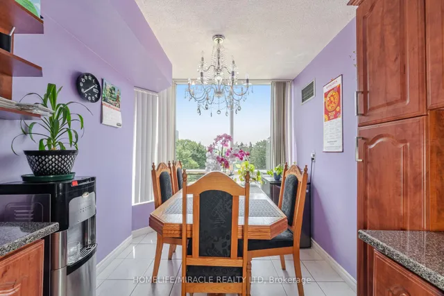 Additional image 16 of 26 Hanover Rd Unit 401