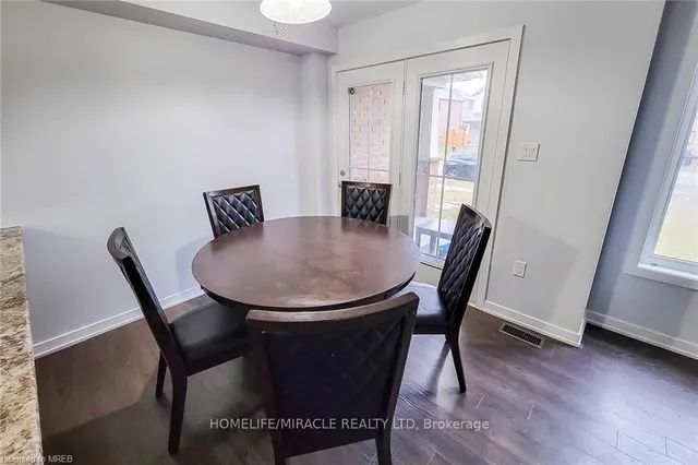 Additional image 15 of 19 Sherway St