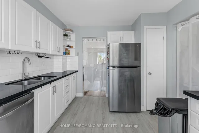 Additional image 24 of 7440 Goreway Dr Unit 2