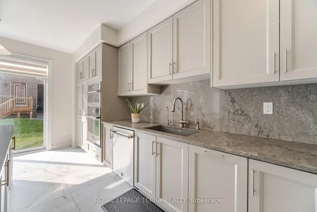 Additional image 20 of 18 Gladmary Dr