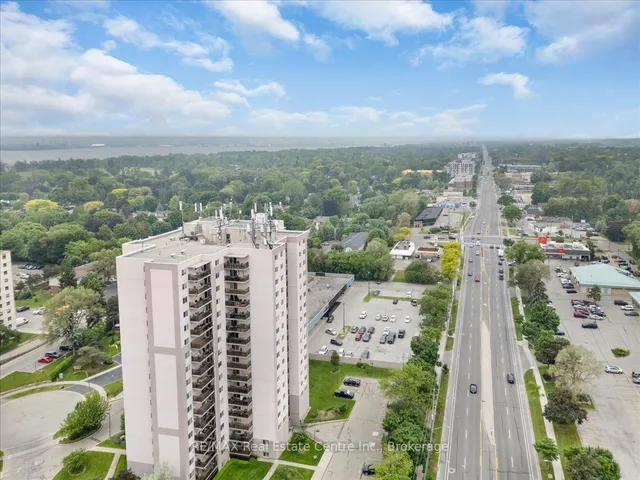 Additional image 36 of 975 WARWICK Crt Unit 806