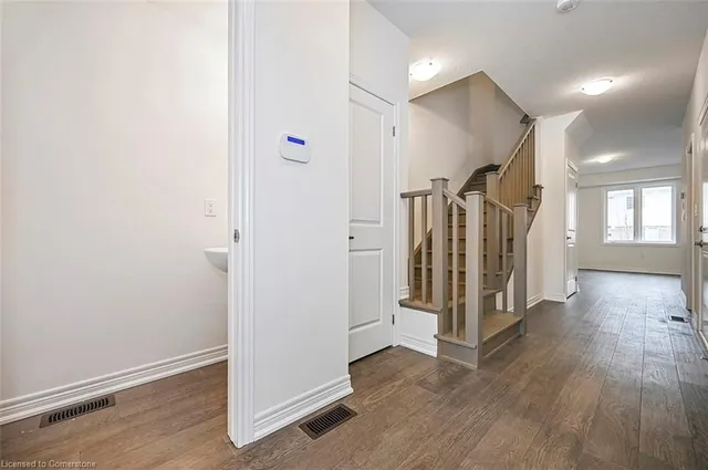 Additional image 3 of 36 Linden Park Lane