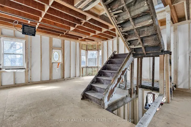 Additional image 22 of 4 Laxton Ave