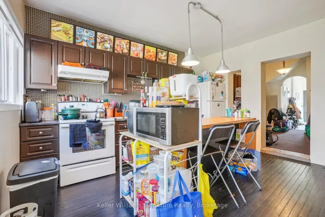 Additional image 8 of 41 Spring St