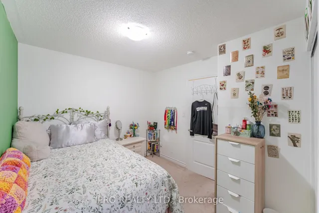 Additional image 17 of 1543 HUSBAND Pl