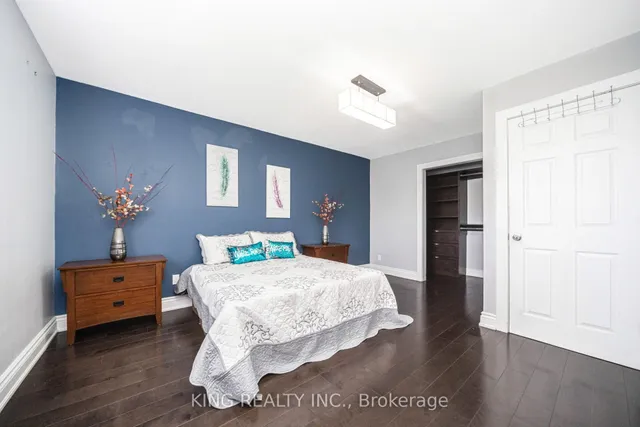 Additional image 24 of 26 Davenport Cres