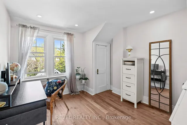 Additional image 17 of 206 Grosvenor Ave