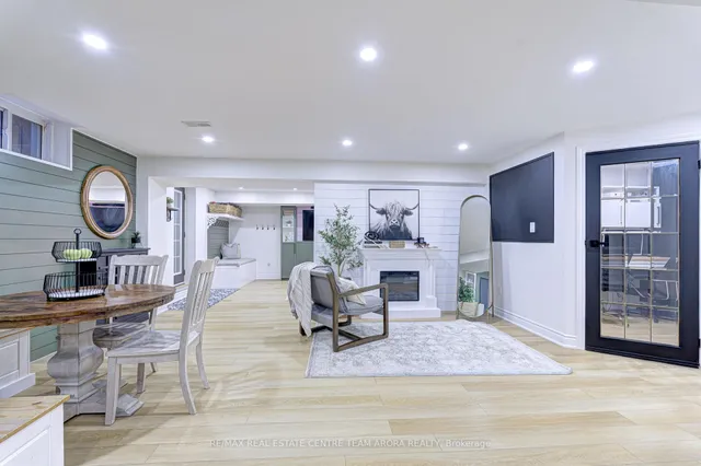 Additional image 33 of 8 Haywood Dr