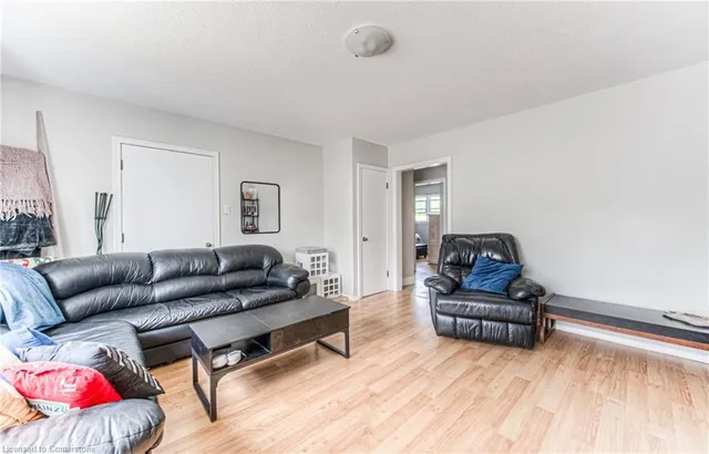 Additional image 43 of 218 Margaret Ave