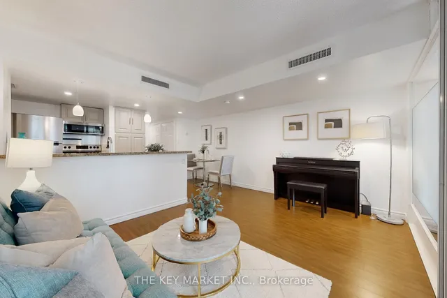 Additional image 8 of 1001 Bay St Unit 813