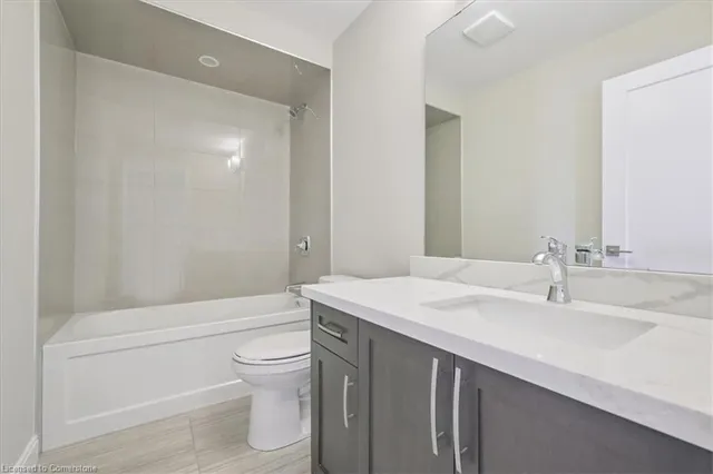 Additional image 35 of 445 Ontario St Unit 49