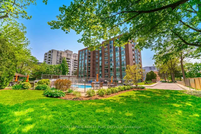 Additional image 44 of 1225 North Shore Blvd Unit 104